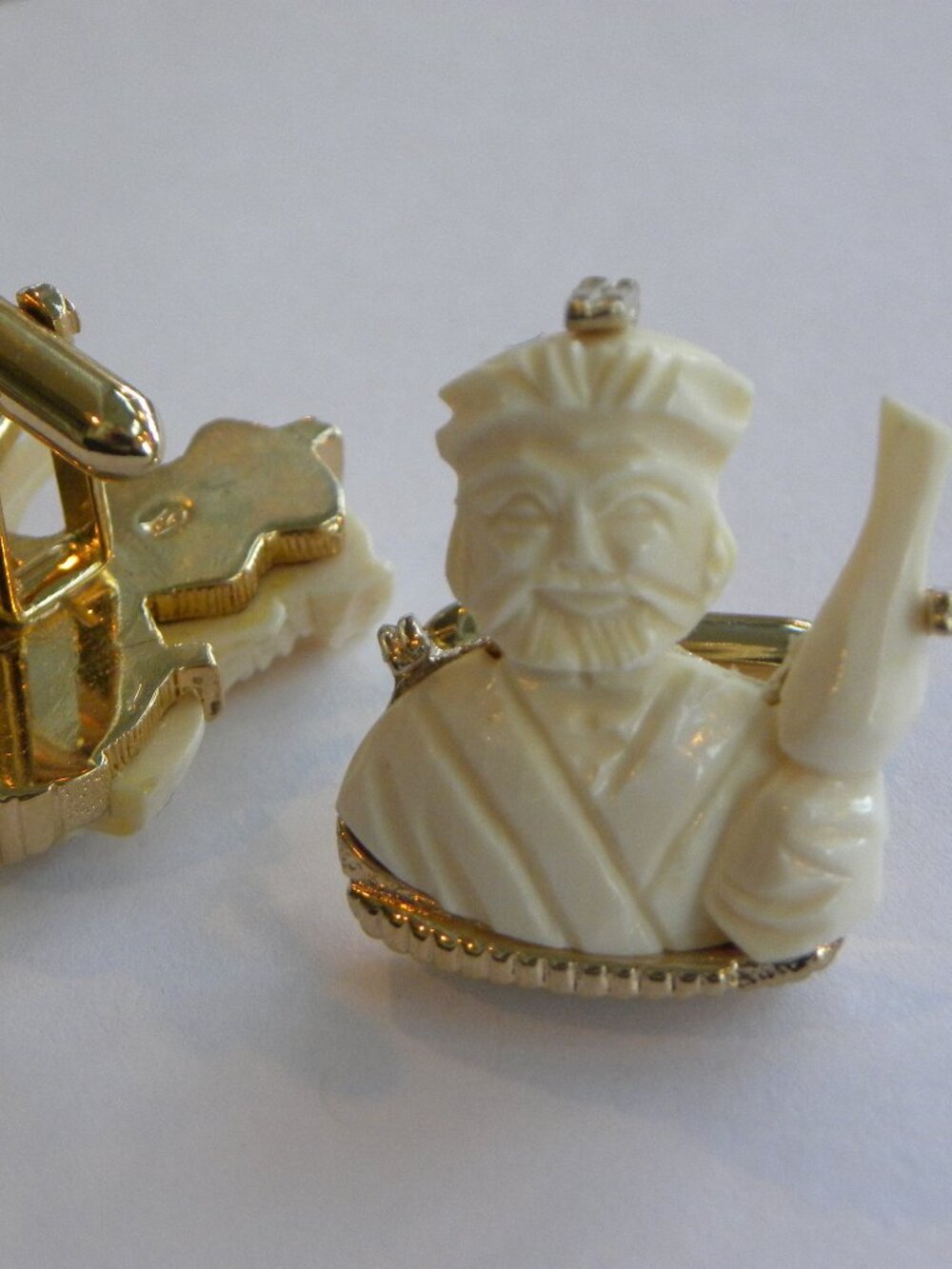 Rare Vintage Swank Hand-carved Ivory Colored Asian Man Cufflinks 27mm